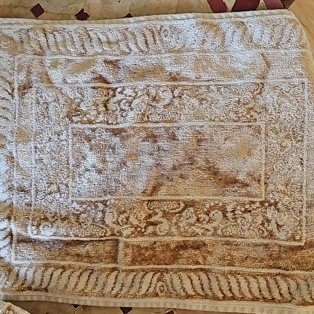 Homespa Towel set~ Brand New